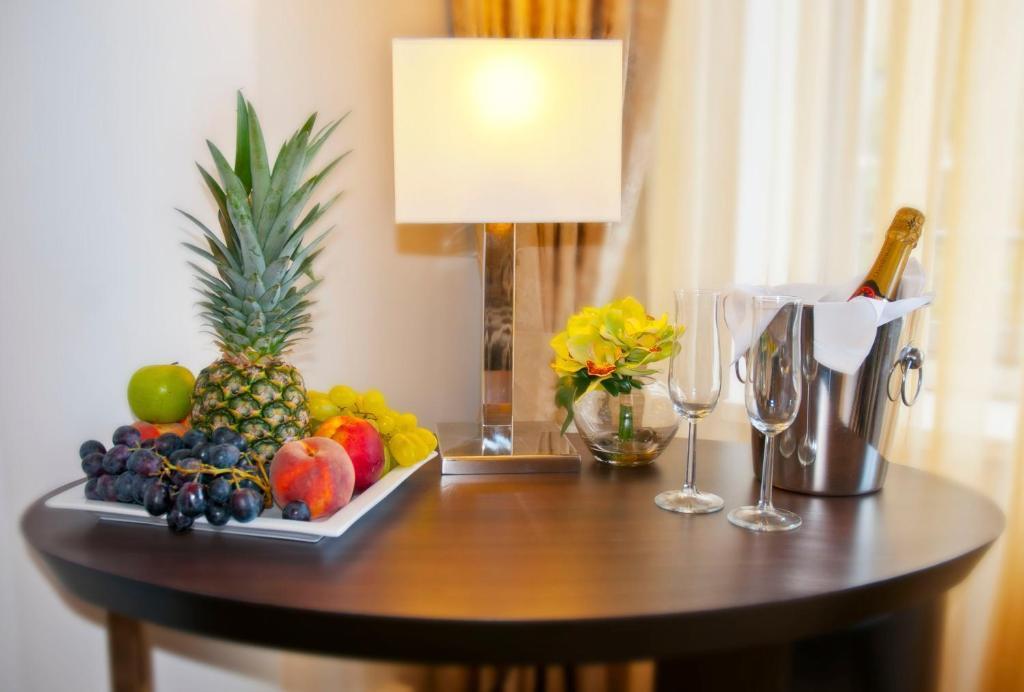 Hotel Vier Jahreszeiten Berlin City Экстерьер фото